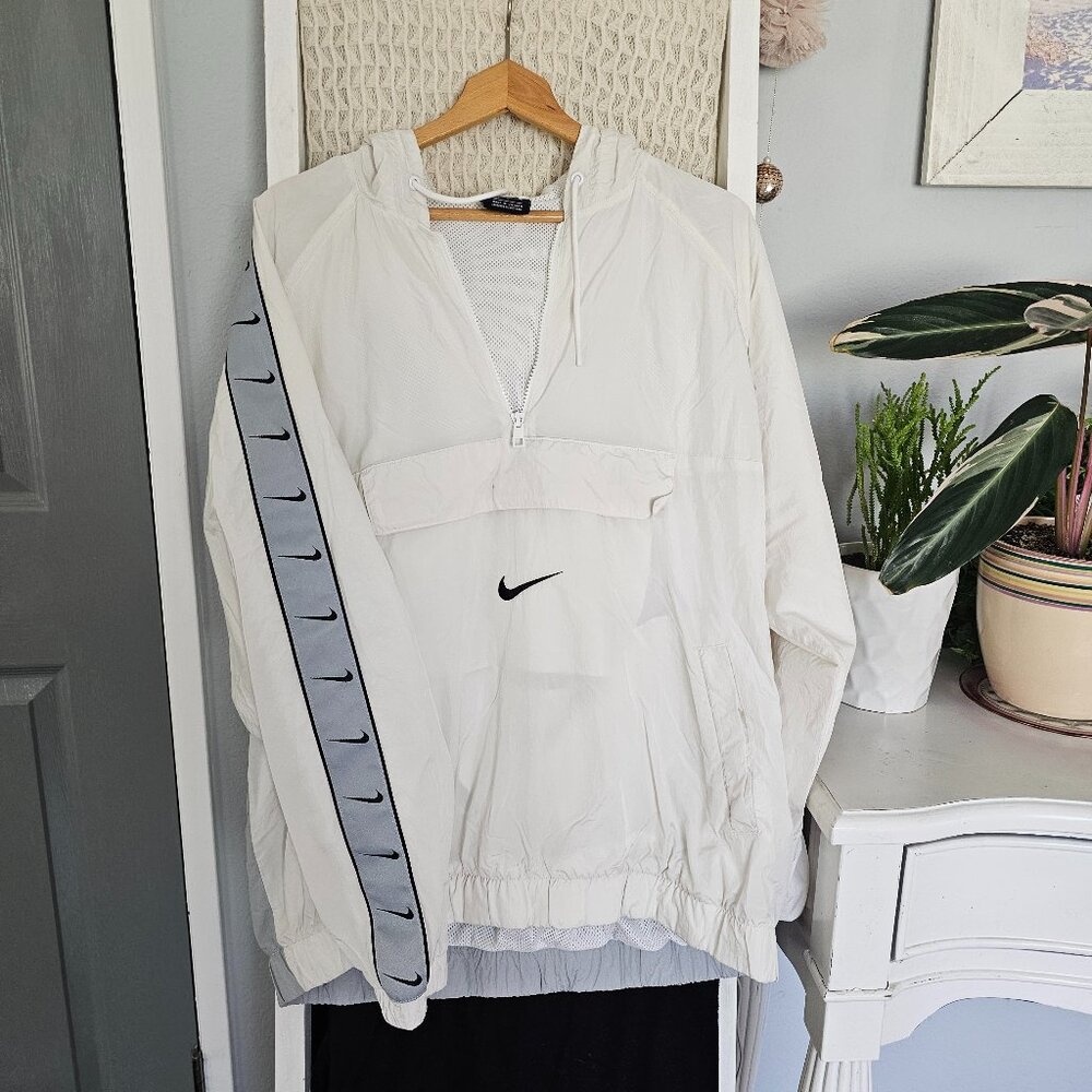 Nike White Pullover Windbreaker | Size L Black & Silver Swoosh Logo Accents